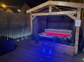 Maison centre ville Colmar Jacuzzi Jardin